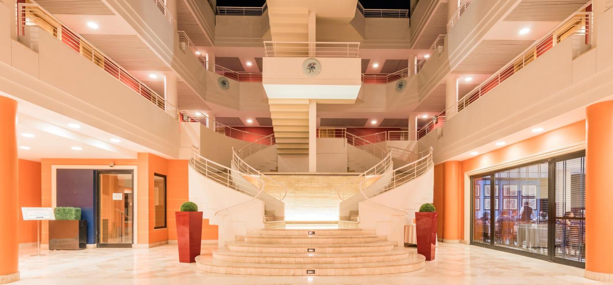 Caesar'S Hotel Cagliari Exteriör bild