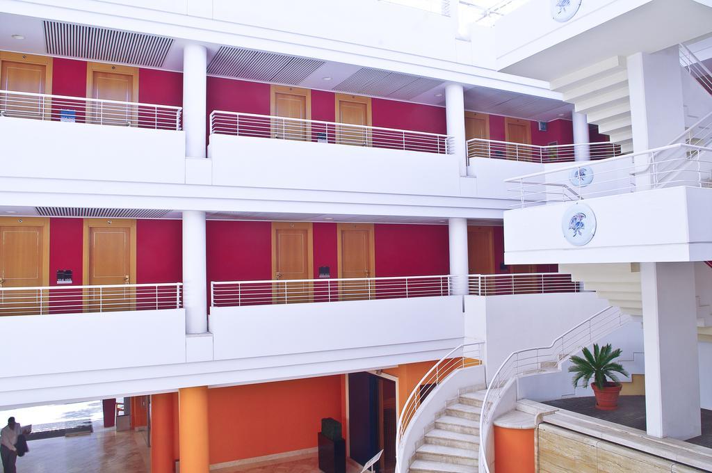 Caesar'S Hotel Cagliari Exteriör bild